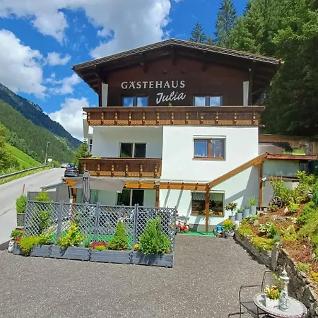 Pensión Gaestehaus Julia Ischgl